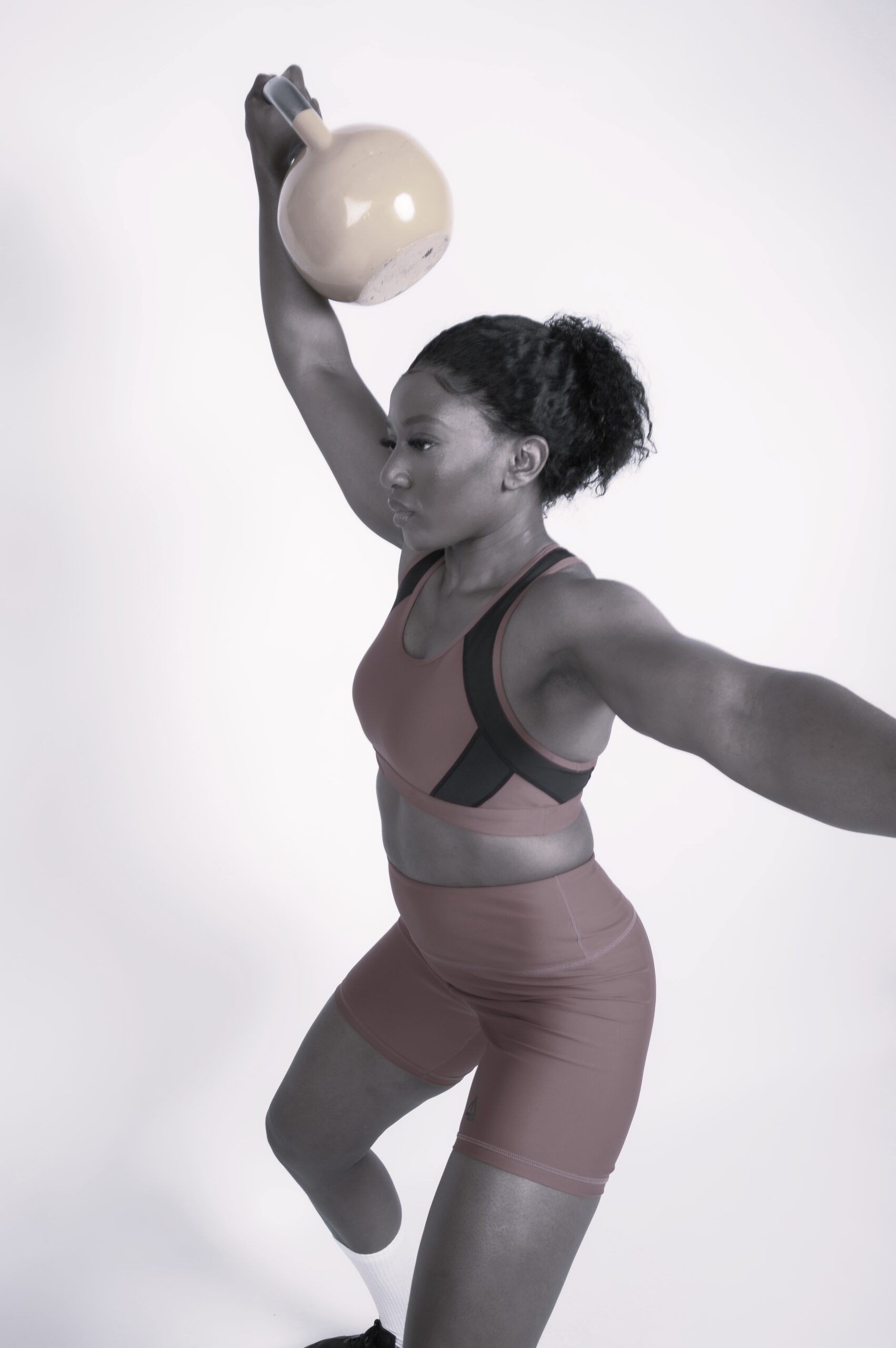 Adequate sleep could help manage tummy fat